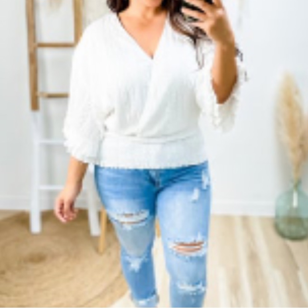 BiBi ivory smocked top in size medium. - Picture 6 of 6